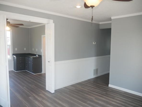 531 E Cleveland Ave, Monett, MO 65708